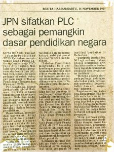 A Berita Harian newspaper article titled "JPN sifatkan PLC sebagai pemangkin pendidikan negara"